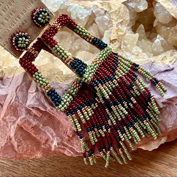 🌺🎉HP🎉🌺 NWT Anthropologie Deepa Beaded Fringe Chandeliers - Picture 4 of 16